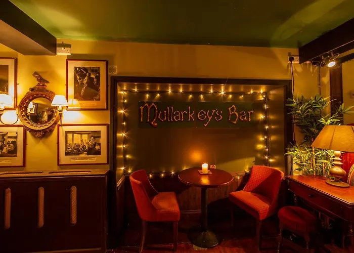 Foyles Hotel