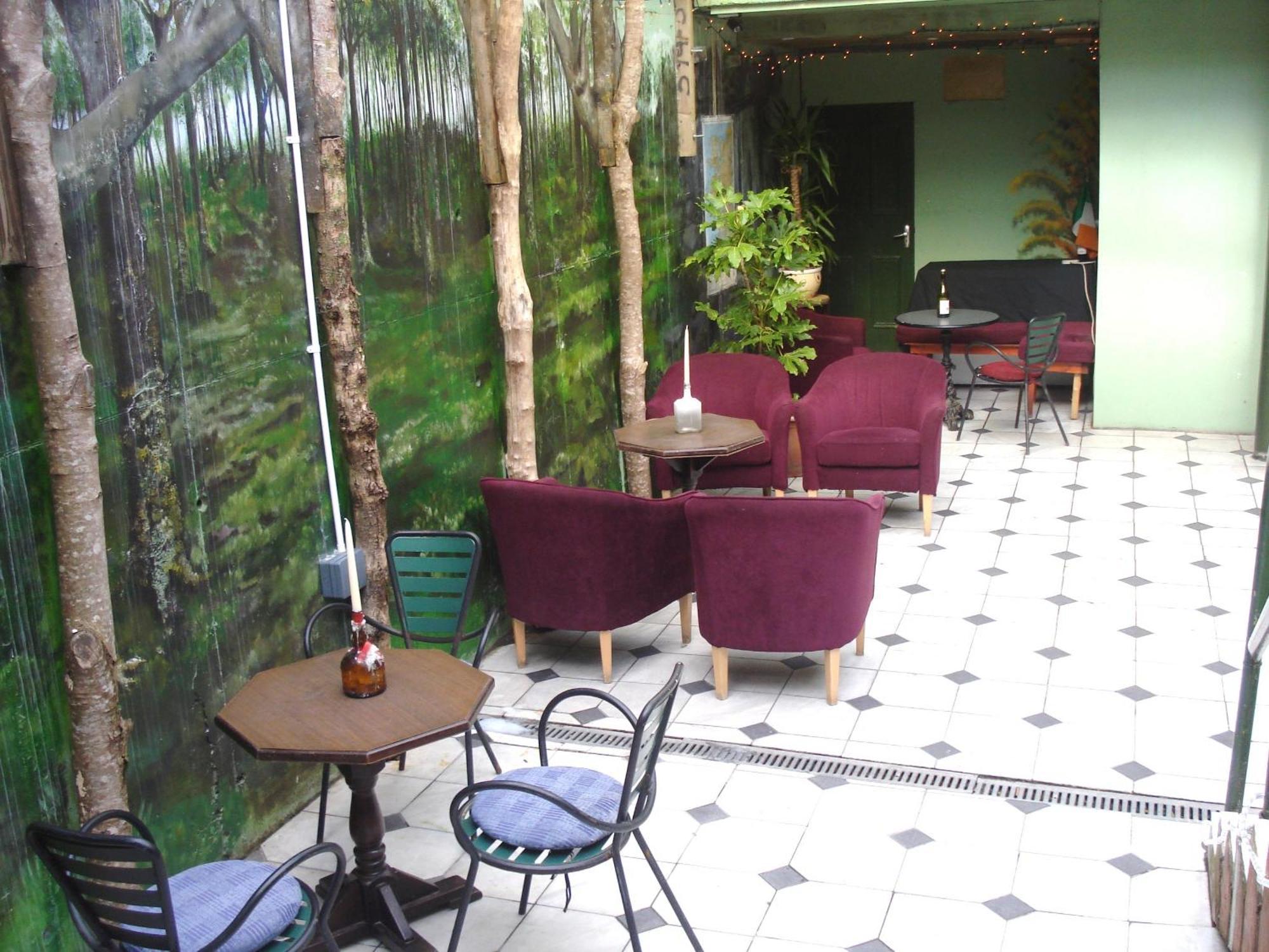 Hotel Foyles Clifden